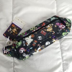 JuJuBe SPOOKTACULAR KAWAII Be Dapper Tokidoki Bag Tech Travel Toiletry Donutella